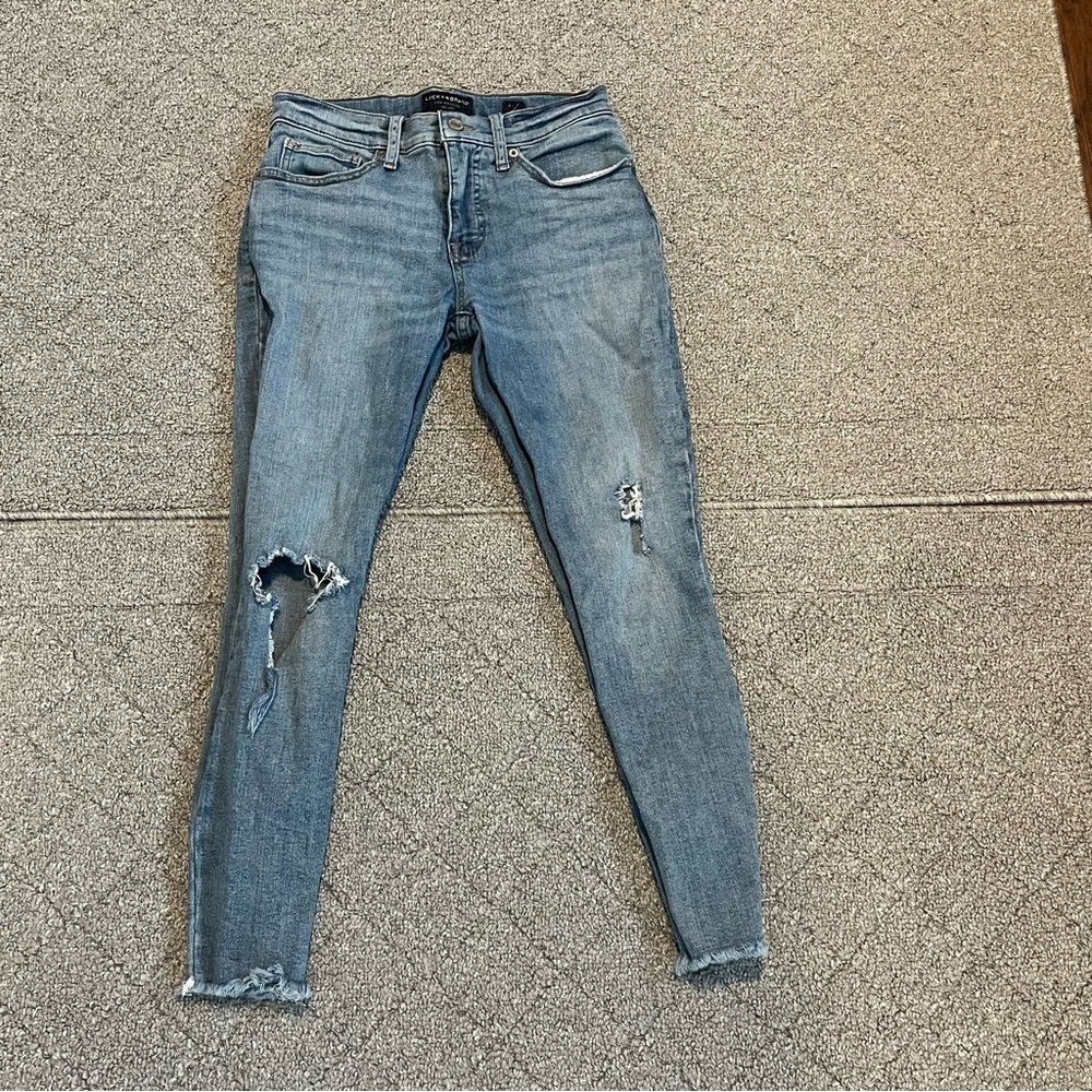 Lucky Brand Jeans Size 2/26 Blue Ava Crop Light Wash Distressed Mid Rise Denim